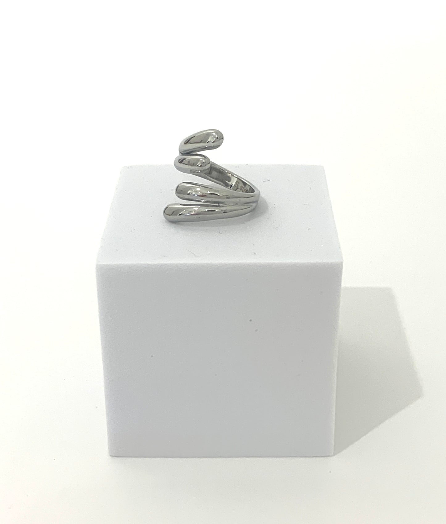 Anello Hug